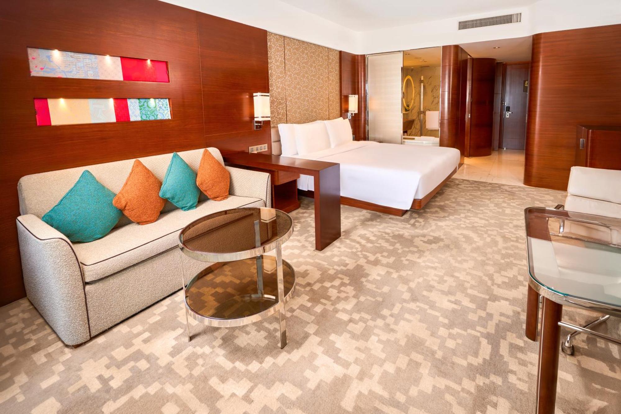 Resort Crowne Plaza By Ihg Macau