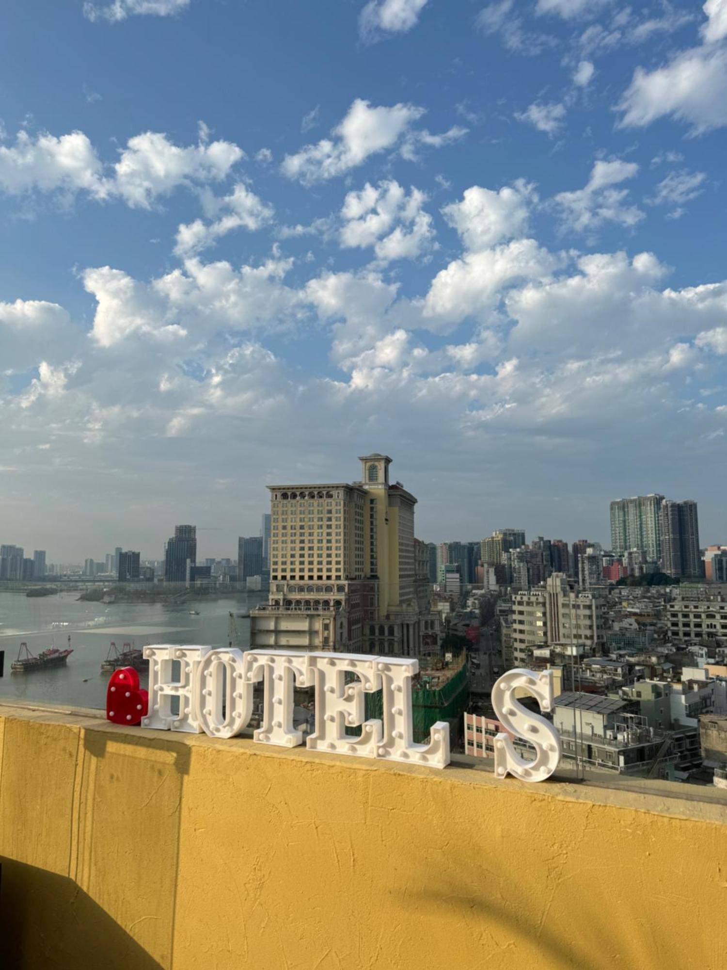 Hotel S - Formerly - Sun Sun 3*