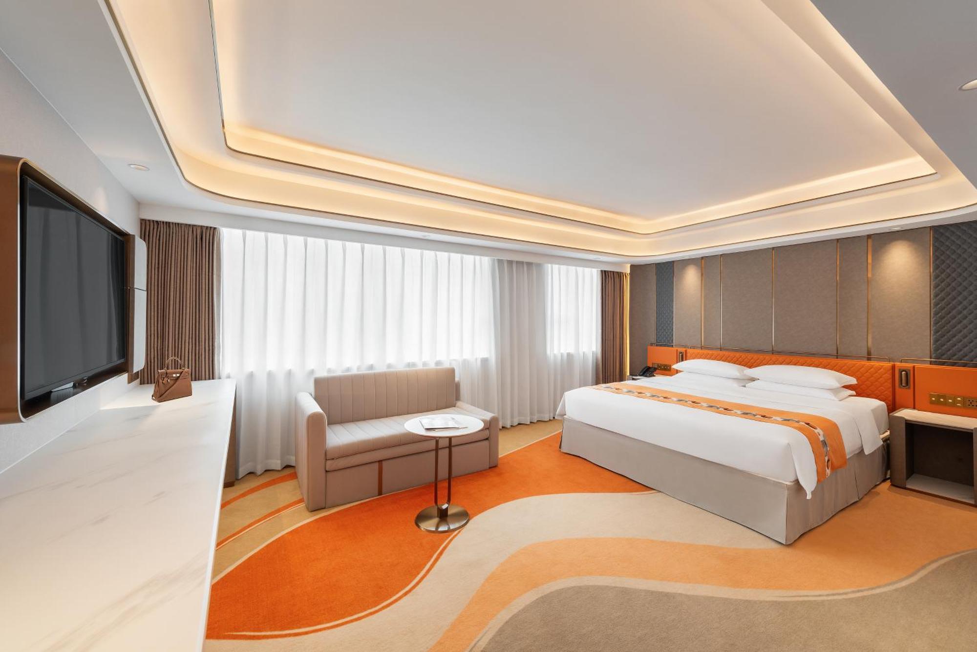 Hotel Beverly Plaza 4*