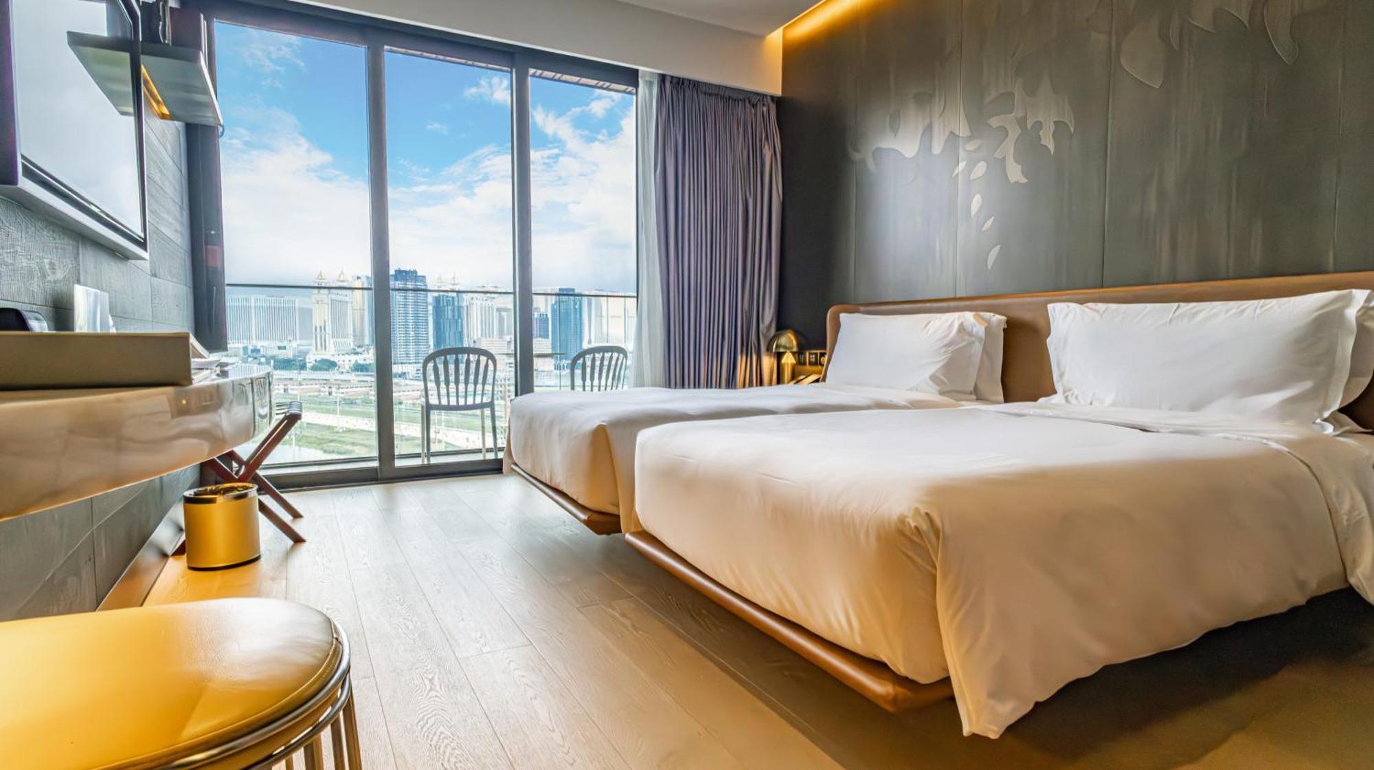 Yoho Hollywood Roosevelt Hotel 5*