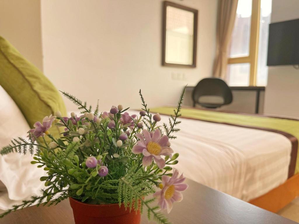 Grand Harbour Hotel 3*
