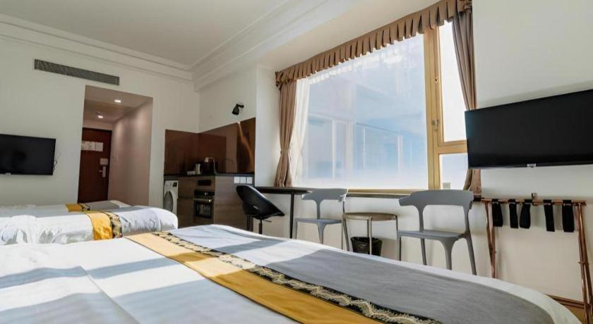 Grand Harbour Hotel 3*