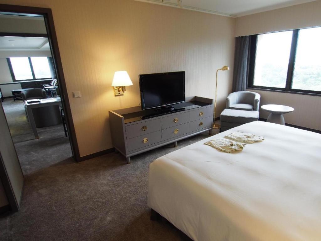 Regency Art Hotel