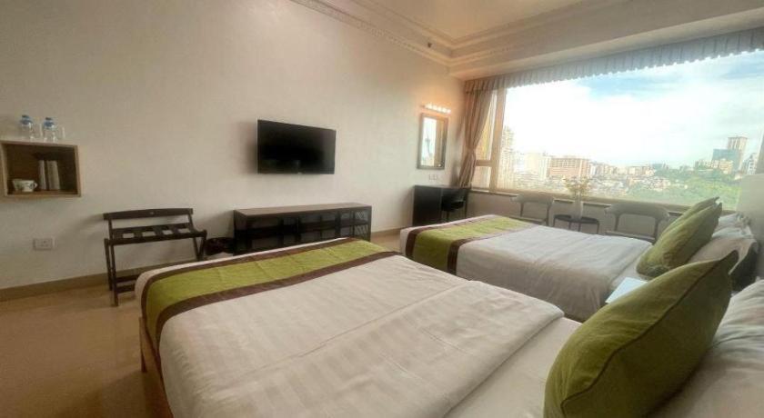 Hotel Grand Harbour