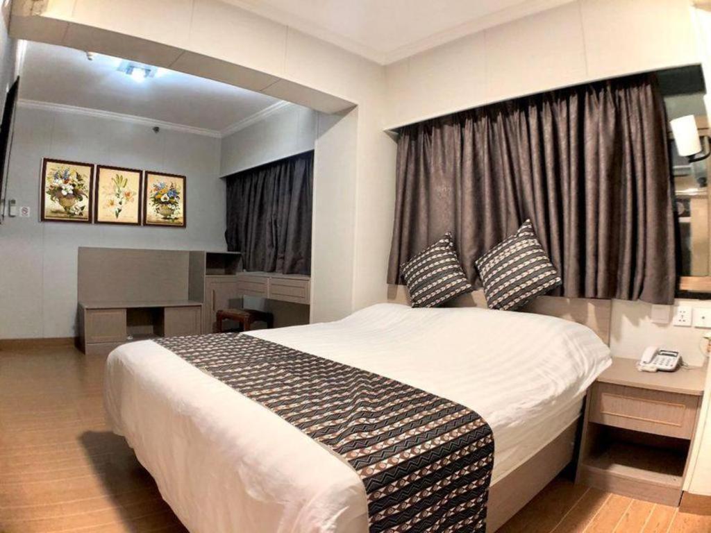 Hotel Holiday Hotel