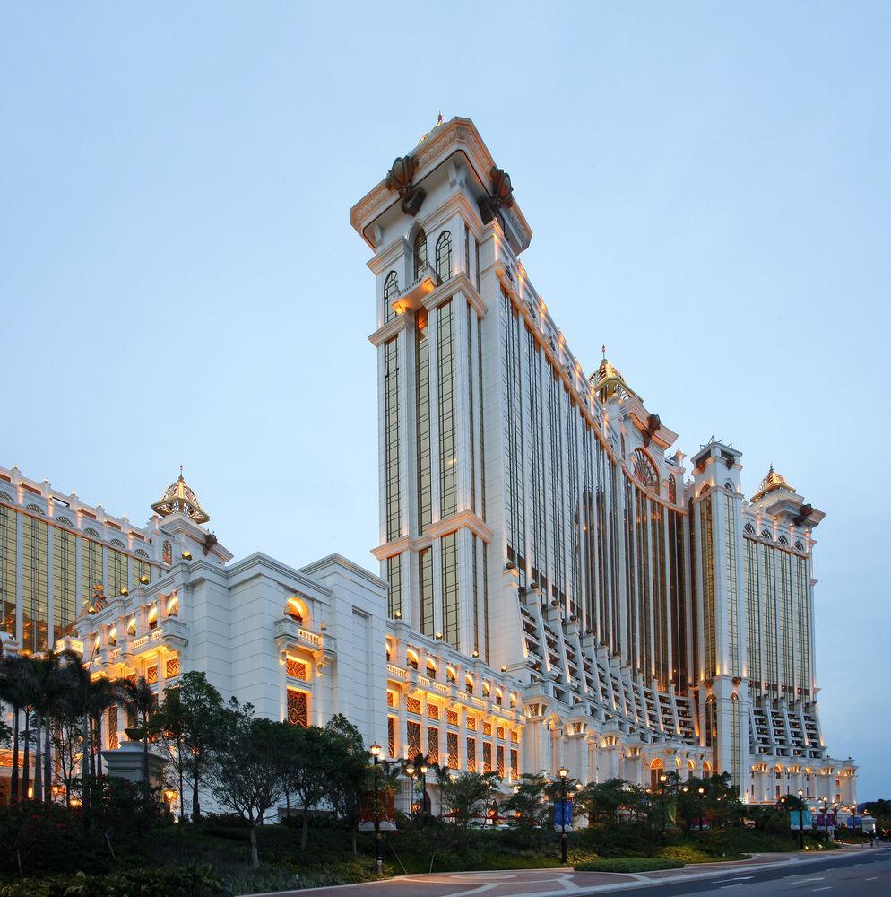 Hotel Okura 5*