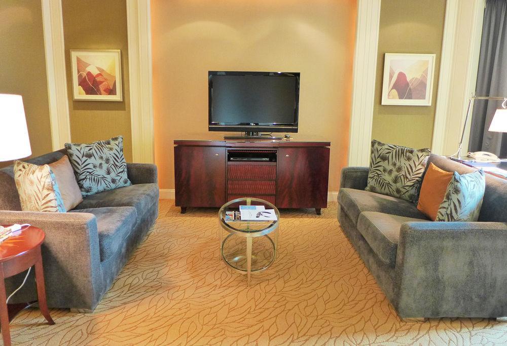 Four Seasons Hotel Macau