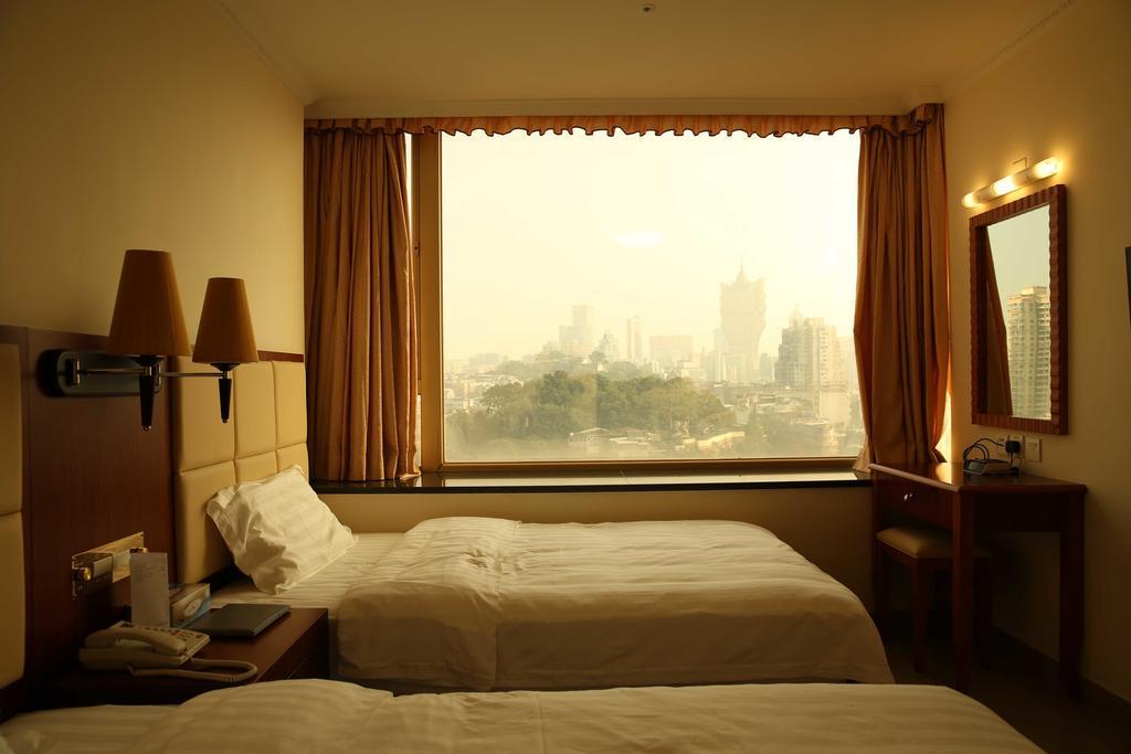 Hotel Grand Harbour