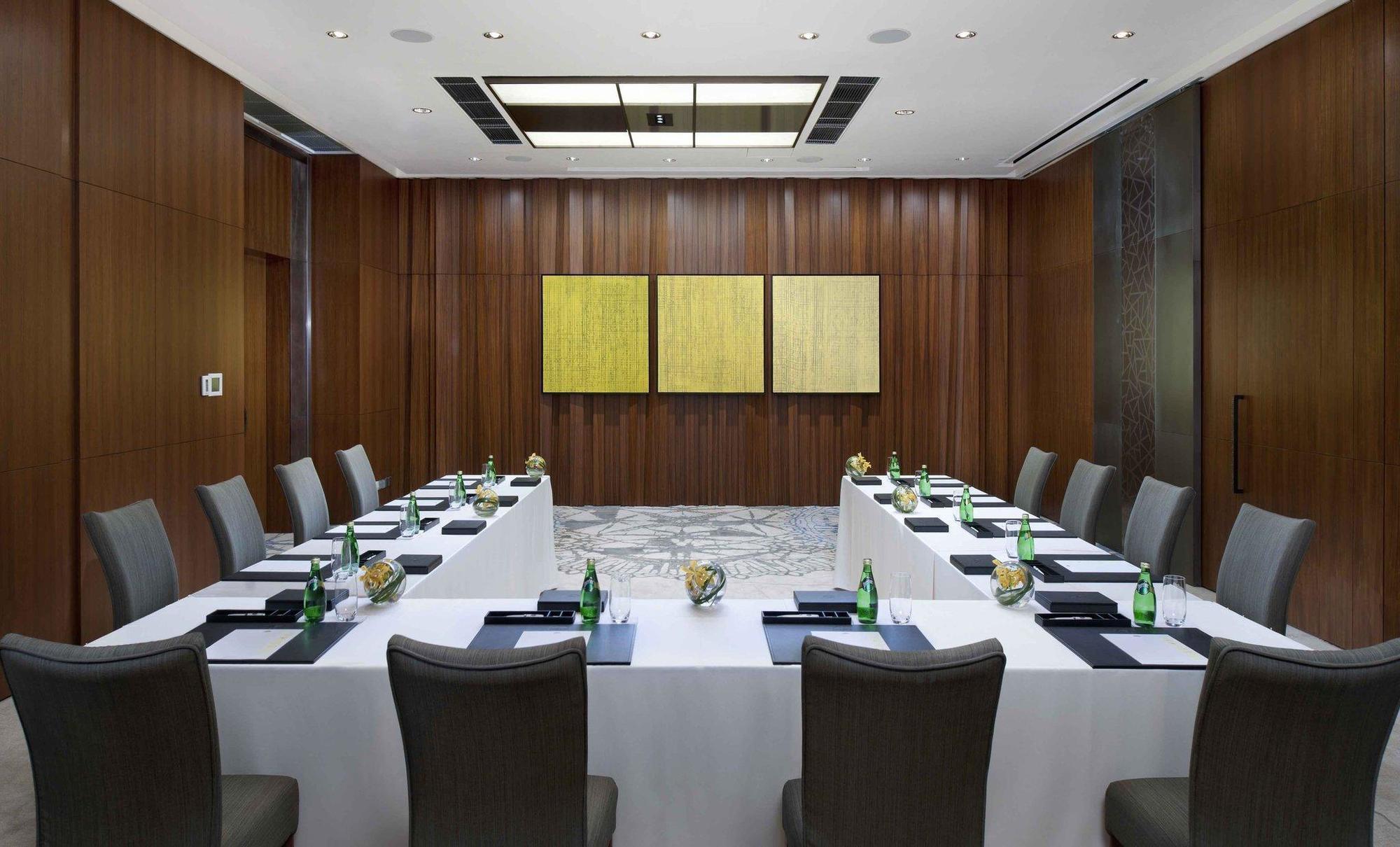 Khách sạn Mandarin Oriental, Macau