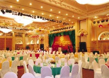 Hotel New Century 3*