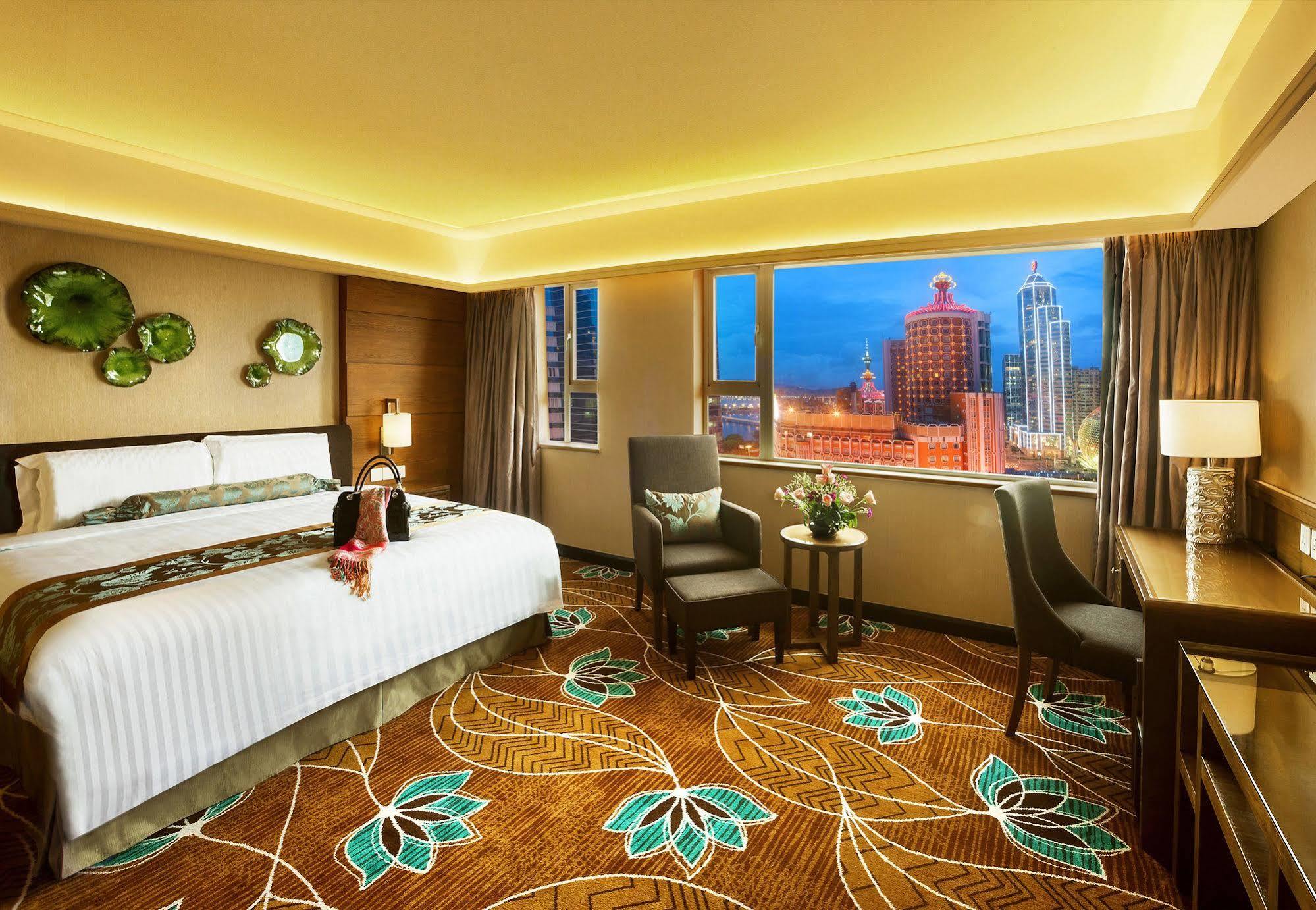 Beverly Plaza 4* Macau