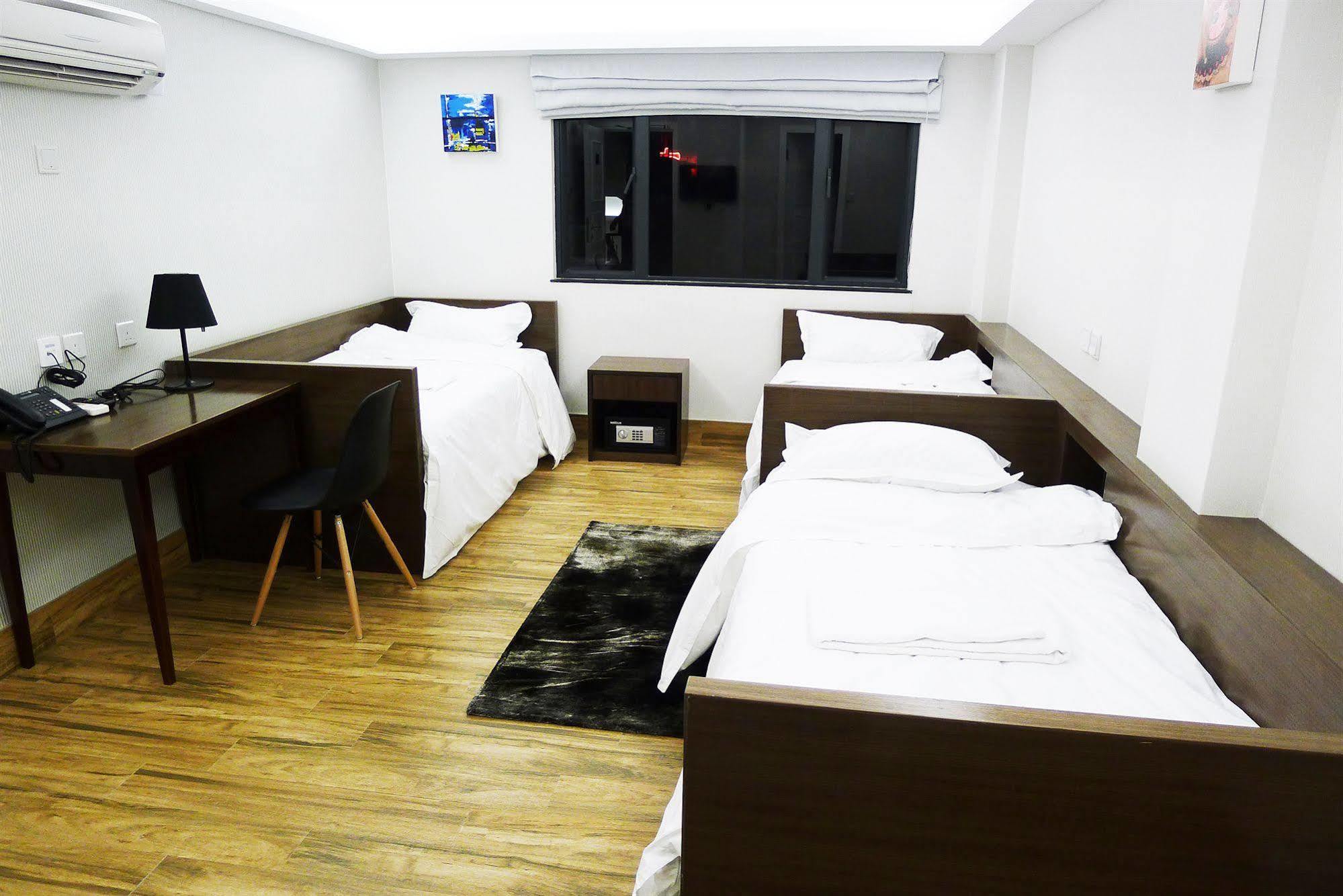 5footway.inn Project Ponte 16 2* Macau