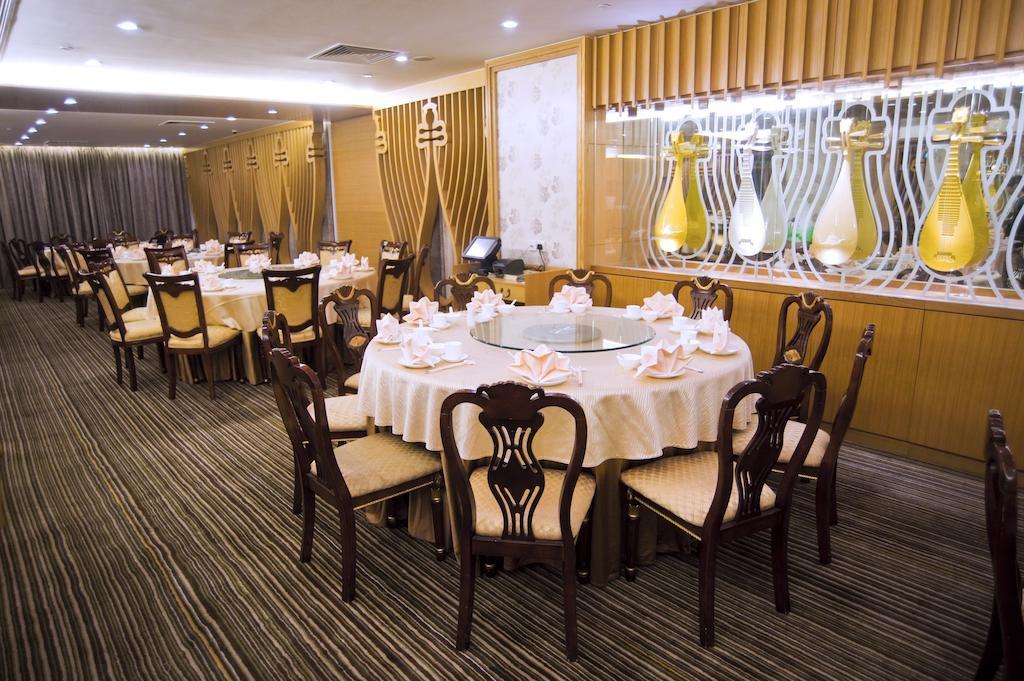 Waldo Hotel 3*