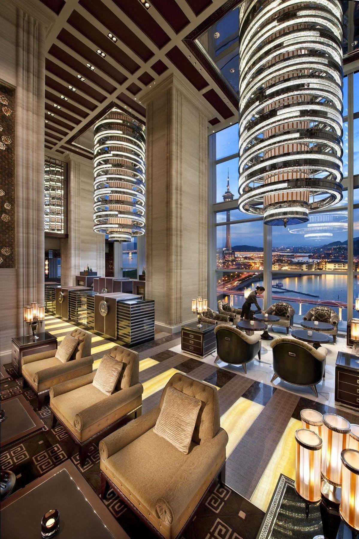 Khách sạn Mandarin Oriental,