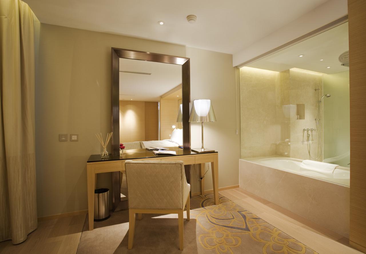 Viva Macau-fomerly Million Dragon Hotel Macau