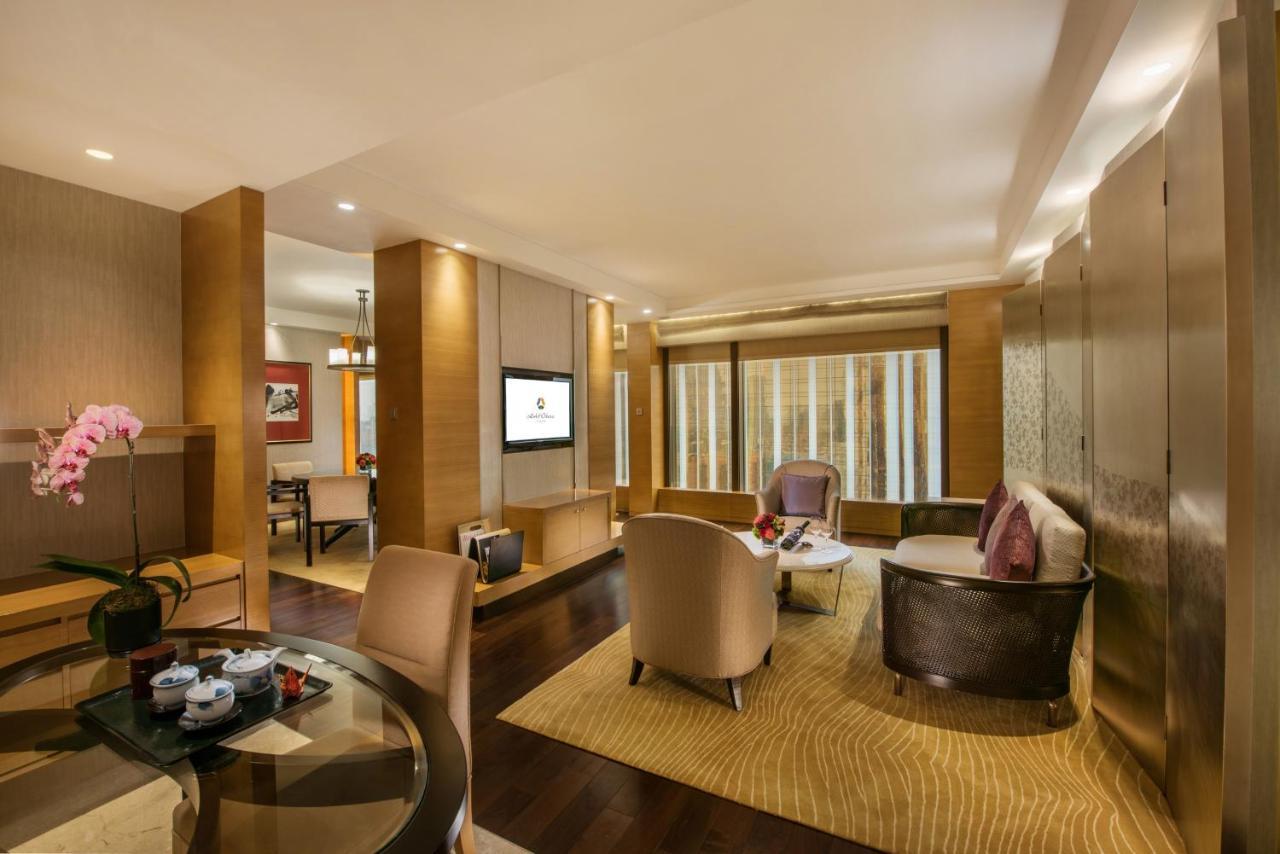 Okura 5* Macau