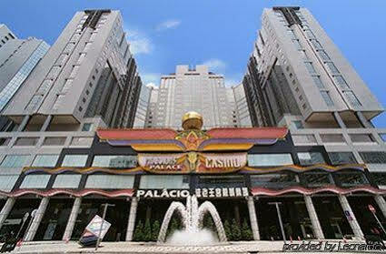 New Orient Landmark Makau