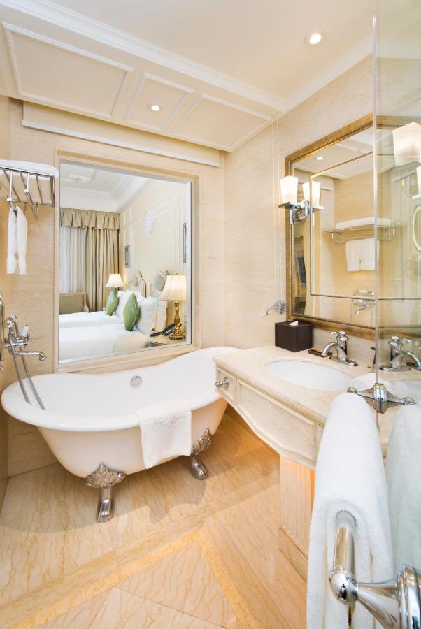Harbourview 4*