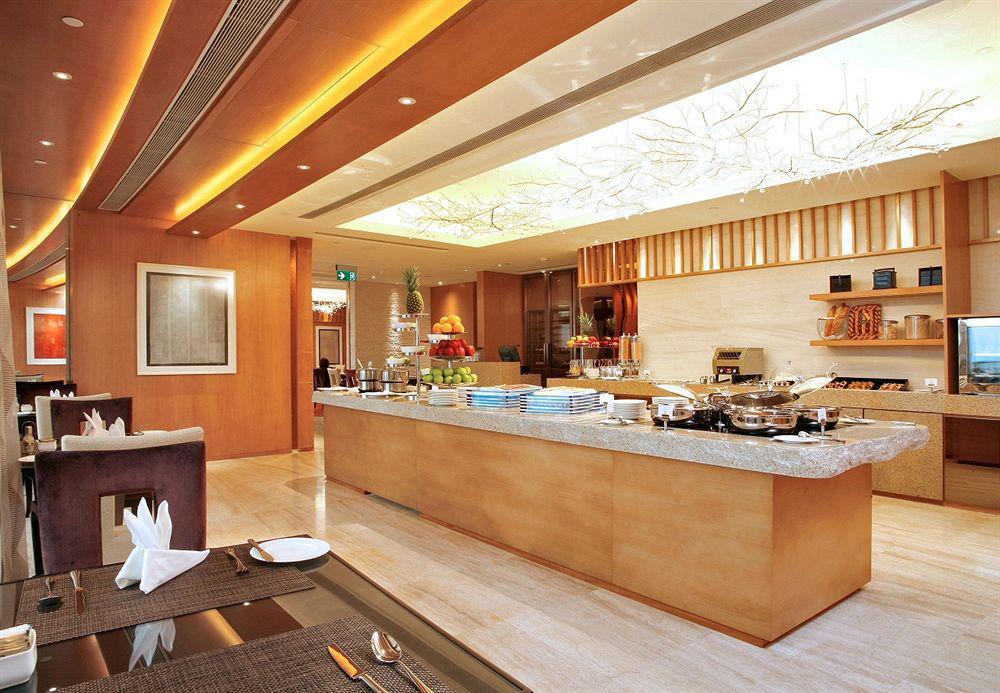 Hotel Okura 5*